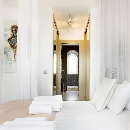 Boutique Townhouse With Hot Tub Near Puerto Banus * Marbella